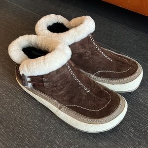 Merrell Thinsulate winter booties